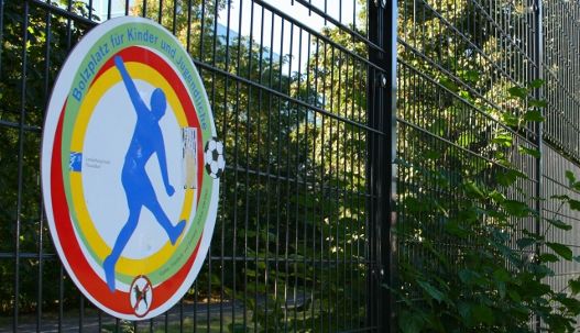 Bolzplatz Stephanienstraße