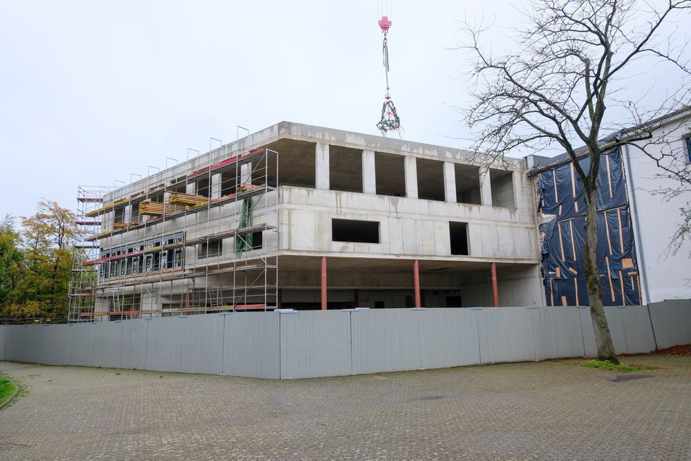 Beim Richtfest wurde die Fertigstellung des Rohbaus gefeiert. (Foto: Landeshauptstadt Düsseldorf/Michael Gstettenbauer) Beim Richtfest wurde die Fertigstellung des Rohbaus gefeiert. (Foto: Landeshauptstadt Düsseldorf/Michael Gstettenbauer)