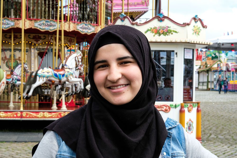 Zahra hat keine Angst vor dem Freefalltower. (Foto: youpod) Zahra hat keine Angst vor dem Freefalltower. (Foto: youpod)