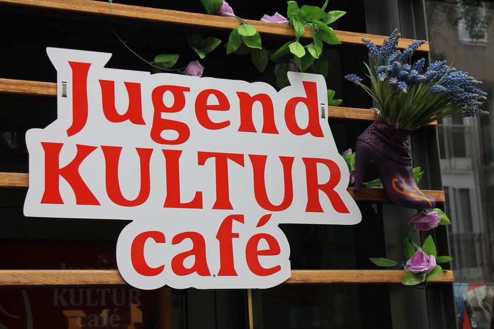 Das Jugendcafé Franzmann ist in der Altstadt ein guter Anlaufpunkt für dich, um abzuhängen, Kultur zu genießen und zu machen.