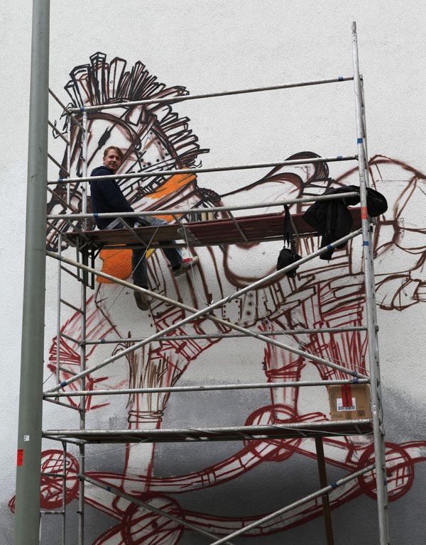 40Grad UrbanArt-Festival: Das Programm Beim 40Grad UrbanArt-Festival entstehen große Kunstwerke an Häuserwänden und andere Streetart. 40Grad UrbanArt-Festival (Archiv: 2013)