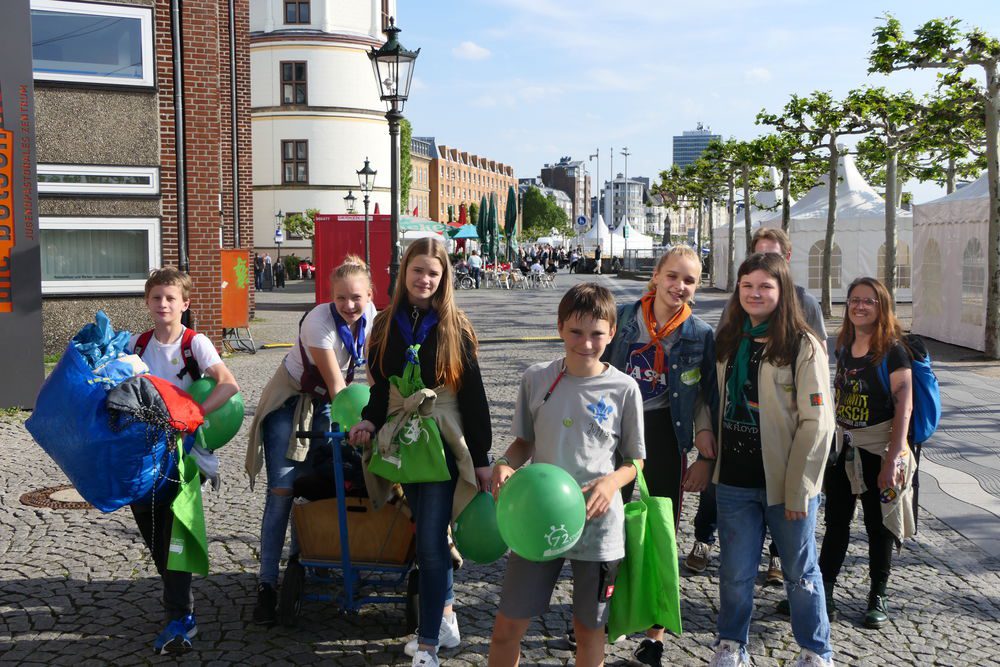 "Es ist spannend, Leuten zu helfen" - 72 Stunden Gutes tun Die Gruppe der "Gerris"