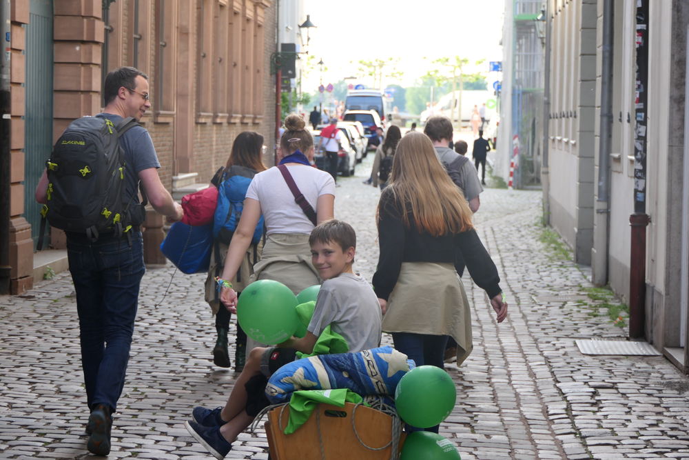 Oskar Turrek ganz frech am grinsen. Oskar Turrek ganz frech am grinsen.
