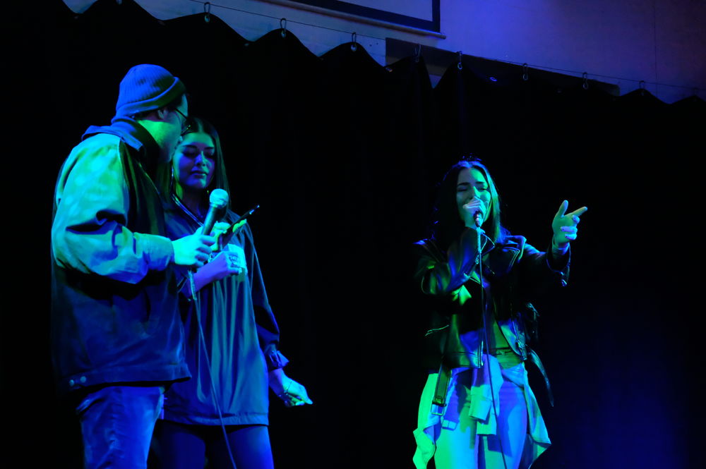 Das Gewinner-Trio mit der Cover-Version "Grenade" von Bruno Mars. (Foto: Christina Behrens) Das Gewinner-Trio mit der Cover-Version "Grenade" von Bruno Mars. (Foto: Christina Behrens)