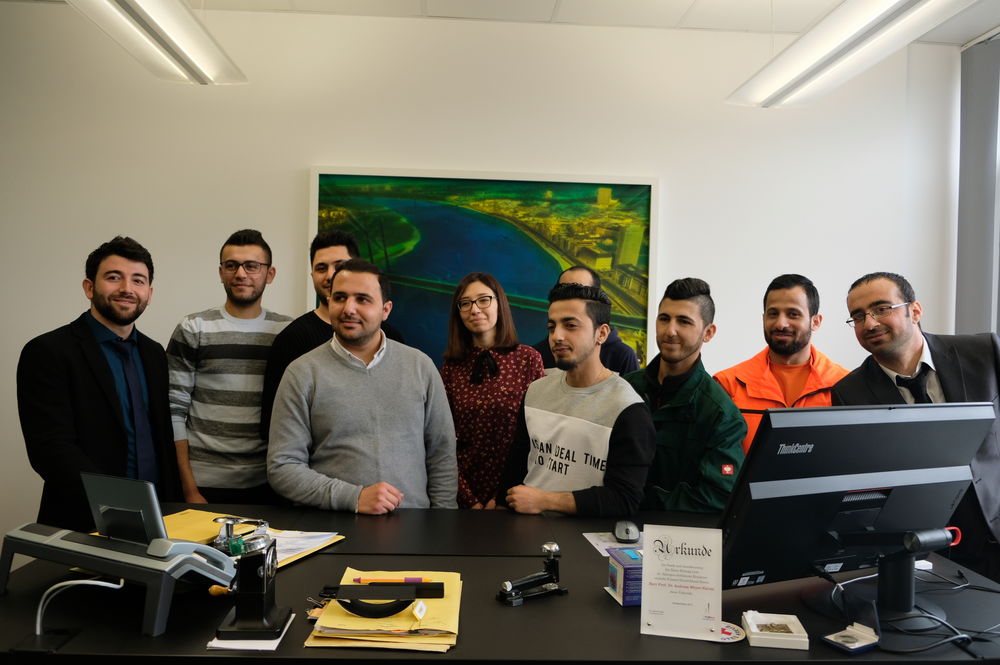 Zehn junge Flüchtlinge starten im Projekt "Ausbildung-Chance-Düsseldorf " Zehn junge Flüchtlinge starten im Projekt " Ausbildung-Chance-Düsseldorf " Foto von: youpod refugees