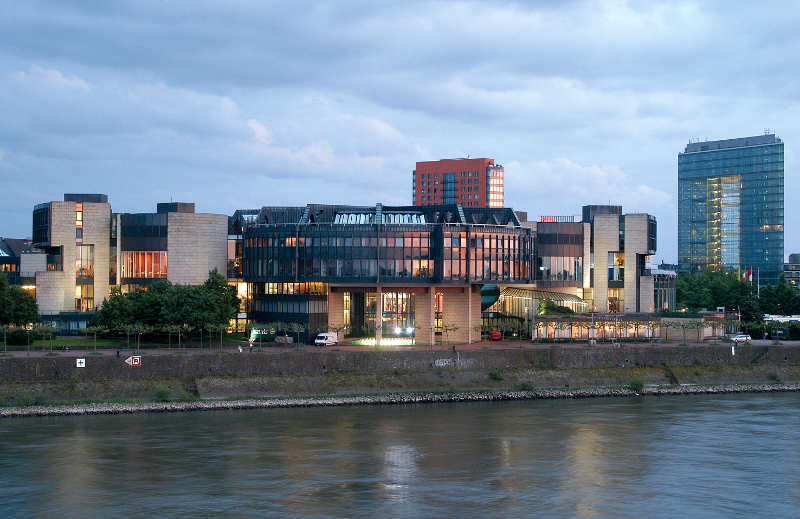 Landtagswahl: Heiße Phase des Wahlkampfs beginnt Die Parteien wollen in den Landtag und werben ab sofort um Stimmen. Düsseldorf Marketing & Tourismus Gmbh