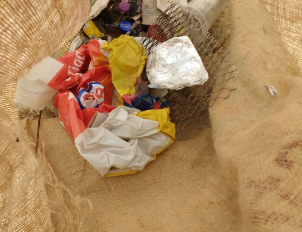 Ganz viel Müll... gefunden am Rhein. Ganz viel Müll... gefunden am Rhein.