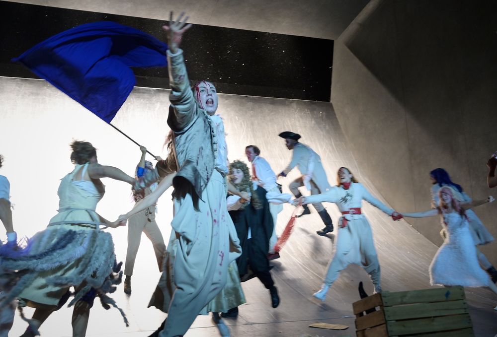 Auf dem Bild: Ensemble – Foto: Thomas Aurin