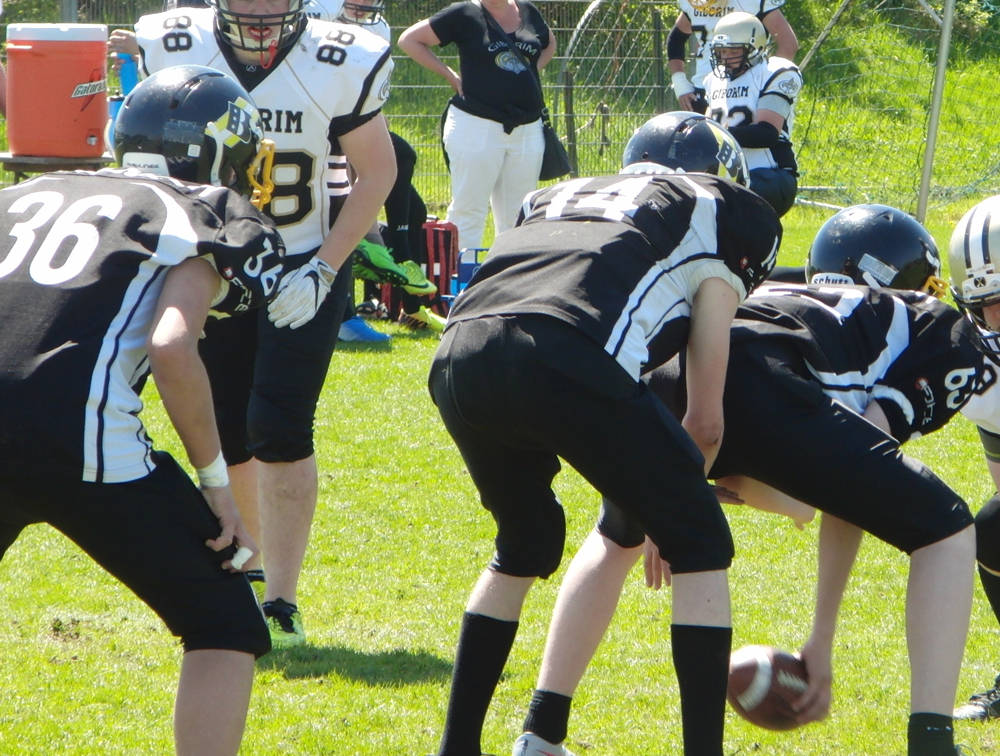 Jugend-Team der Bulldozer sucht neue Football-Spieler