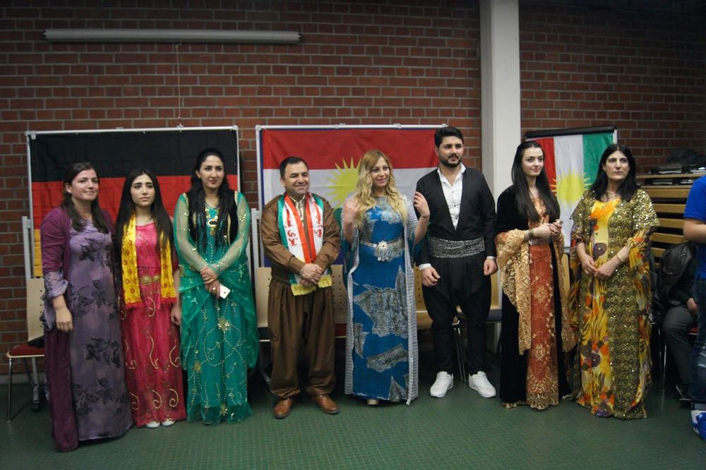 نوروز و اليوم الجديد Kurdish Dress (photo by: Rodi Hameh)