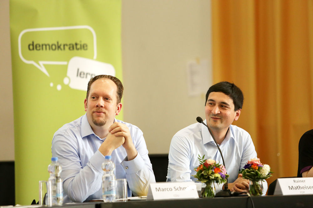 Noch stellen die CDU und die FDP die Opposition im Landtag. Wird sich das nach der Wahl ändern? (Quelle: Stadt Düsseldorf, Demokratie lernen).