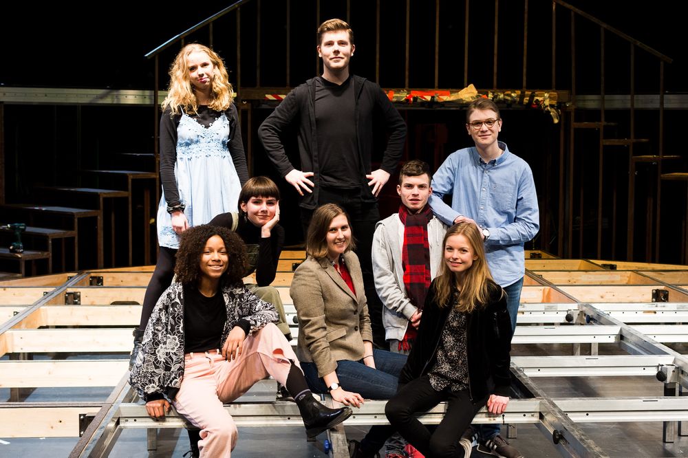 Kulturorte günstig erleben: Der Jugendclub "mit herzblut" nimmt dich und deine Freunde mit Die acht Jugendlichen nehmen euch mit in ihre Institutionen und zeigen, warum in Kultur viel "herzblut" steckt. (Foto vom Jugendrat Düsseldorf)