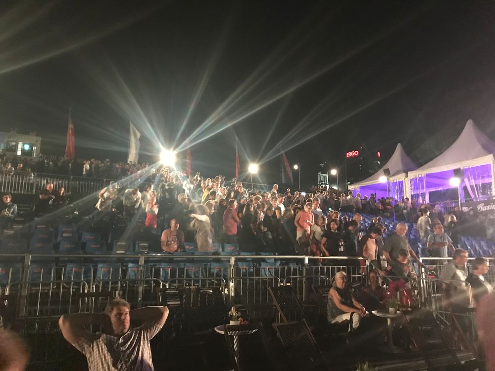 Nach der Vorstellung (Foto: AWK)