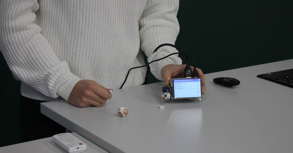 Der Pi-Presenter soll simpel, zuverlässig und sicher sein. (Foto: Jonathan) Der Pi-Presenter soll simpel, zuverlässig und sicher sein. (Foto: Jonathan)