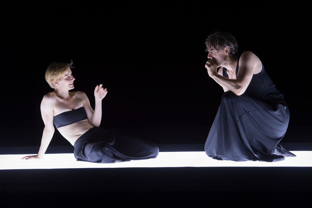Penthesilea – Duell und Duett mit Achilles und Penthesilea Auf dem Bild: Sandra Hüller, Jens Harzer – Foto: Monika Rittershaus