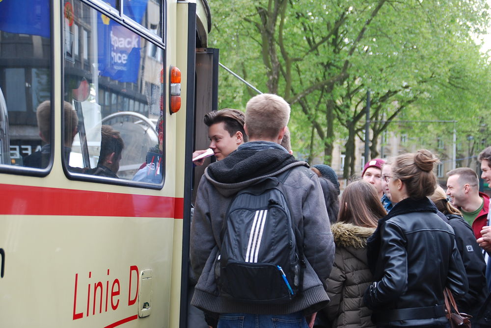 Alles einsteigen, es kann losgehen! (Foto: Christina Behrens) Alles einsteigen, es kann losgehen! (Foto: Christina Behrens)