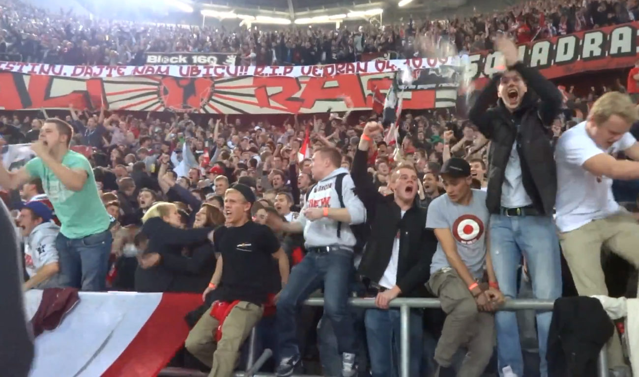 Auch hier viele Fortuna-Legenden und nicht unwichtiger als die Spieler: Die Fortuna-Fans Holger Schürmann / Lars Pape Auch hier viele Fortuna-Legenden und nicht unwichtiger als die Spieler: Die Fortuna-Fans Holger Schürmann / Lars Pape