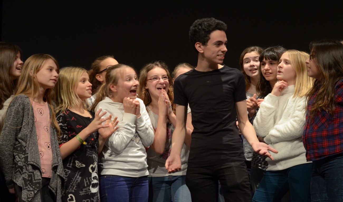 Häppy Häns_wie es euch gefällt Lara A. Häppy Häns_wie es euch gefällt Lara A.