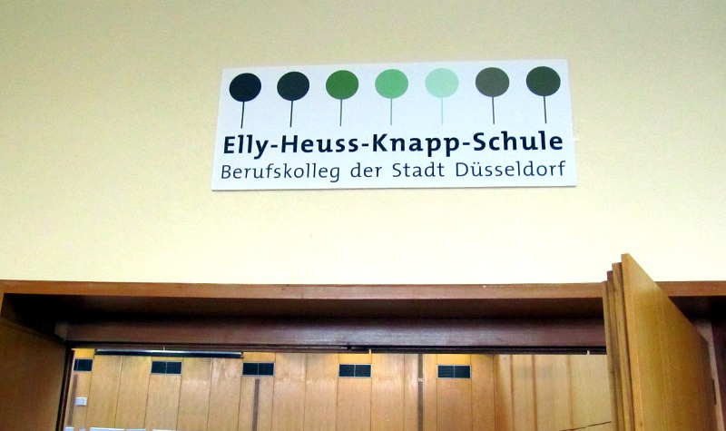 Elly-Heuss-Knapp-Schule erhält Auszeichnung Elly-Heuss-Knapp-Schule erhält Auszeichnung