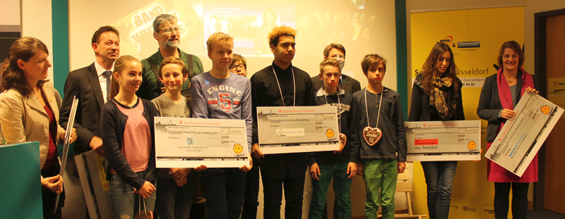 Schüler erjobben 16.130 Euro für den Social Day Schüler erjobben 16.130 Euro für den Social Day