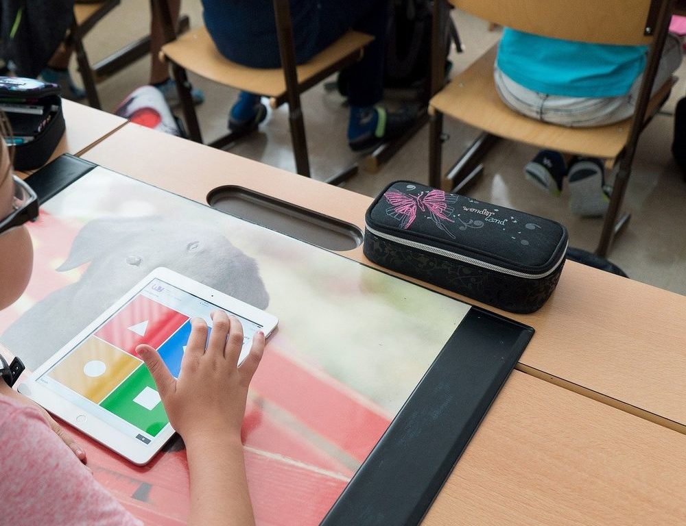 23.536 Tablets stehen in Düsseldorfer Schulen zurzeit bereit. (Foto: pixabay)