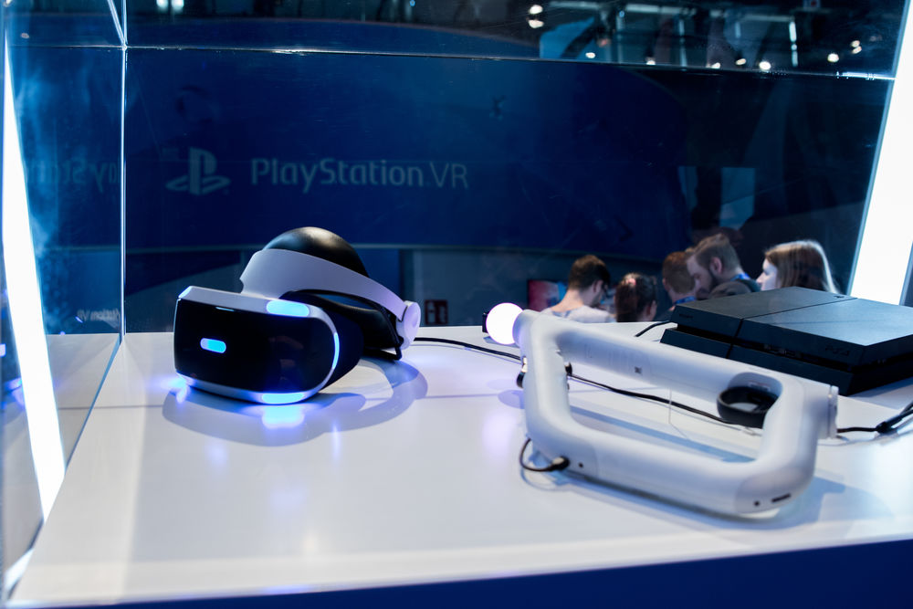 PlayStation VR und Zubehör (Lena Sauermann, Johannes Hoffmeier) PlayStation VR und Zubehör (Lena Sauermann, Johannes Hoffmeier)