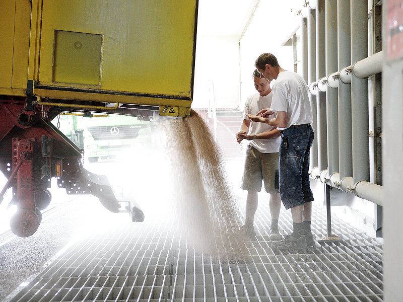 Rohstoffannahme und Prüfung Agentur für Arbeit