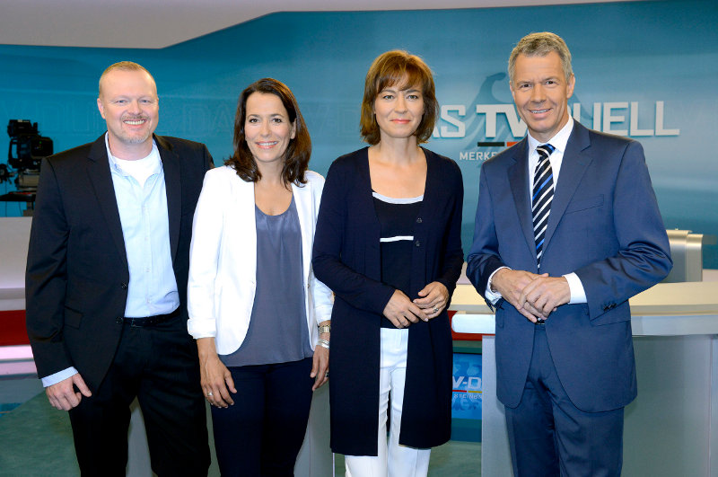 Sie stellten die Fragen: Stefan Raab, Anne Will, Maybrit Illner und Peter Kloeppel (v. l.). ARD-Foto Sie stellten die Fragen: Stefan Raab, Anne Will, Maybrit Illner und Peter Kloeppel (v. l.). ARD-Foto