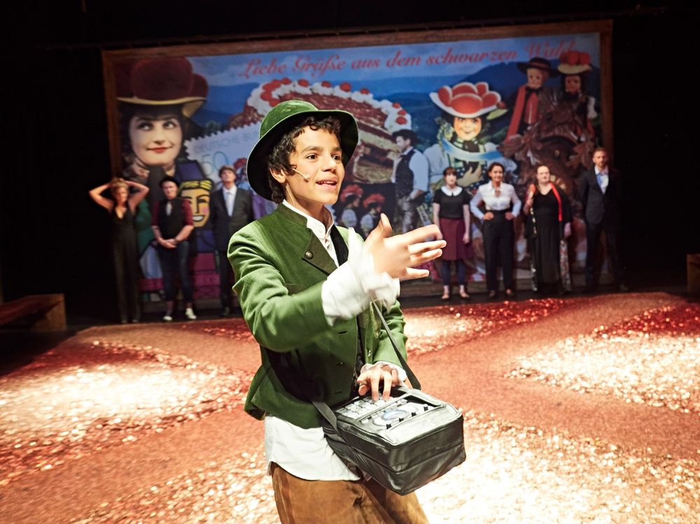 "Das kalte Herz" - Das Spiel ums große Geld im Central Foto: Thomas Rabsch