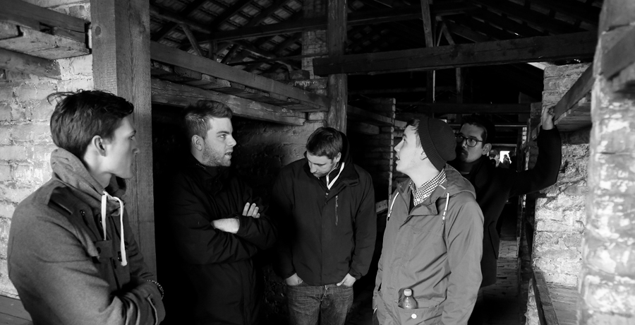 Fortuna-Fans machen Bildungsreise nach Krakau und Auschwitz Fortuna-Fans machen Bildungsreise nach Krakau und Auschwitz