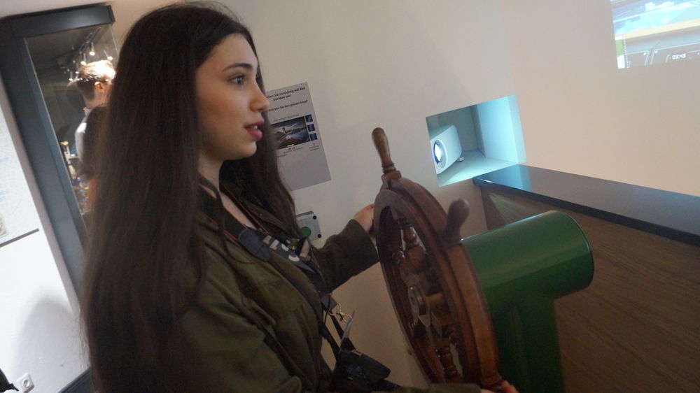 Lana am Steuer (Foto: Belal Hejazi)