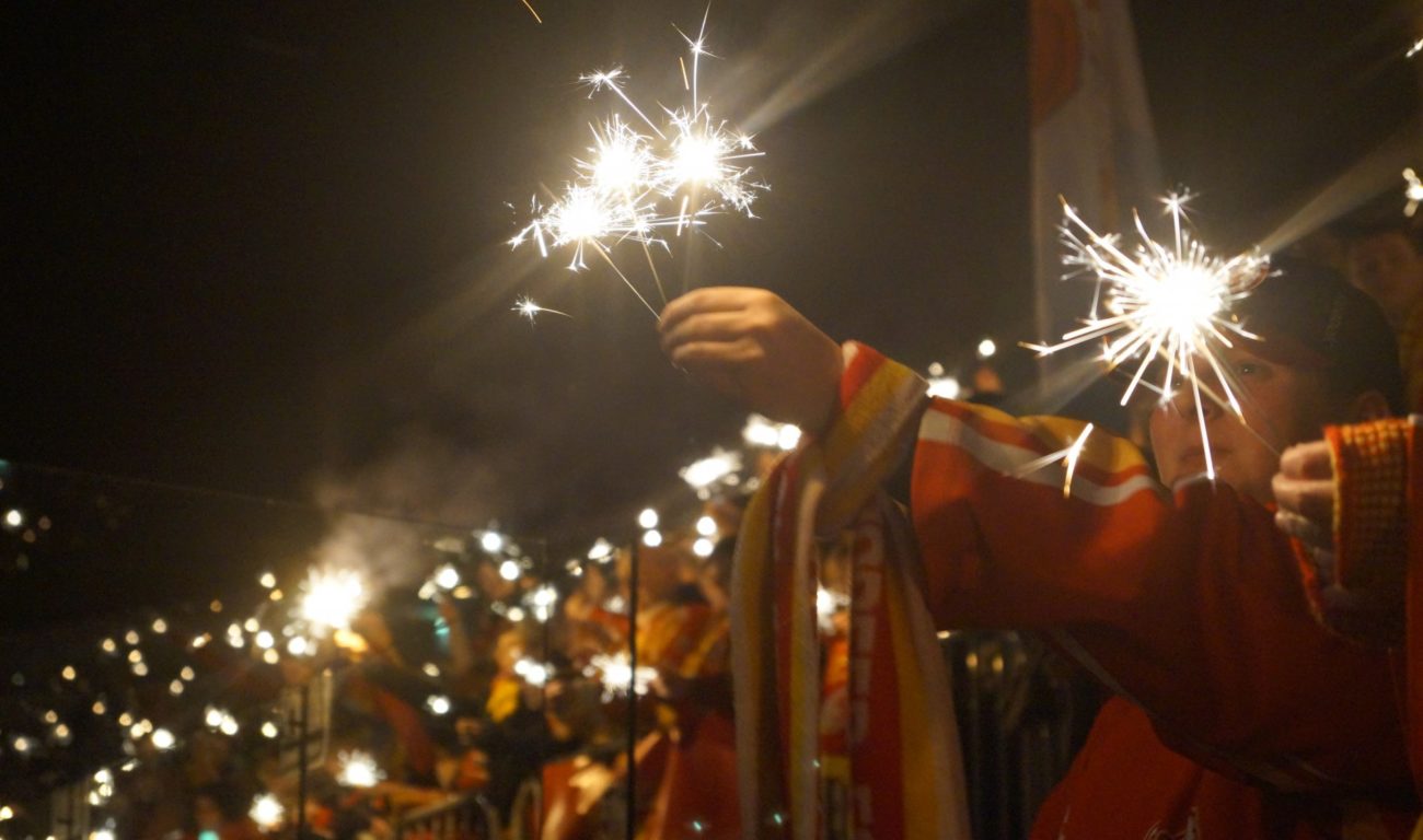 Wunderkerzen zu beginn des Spiels Justus B.