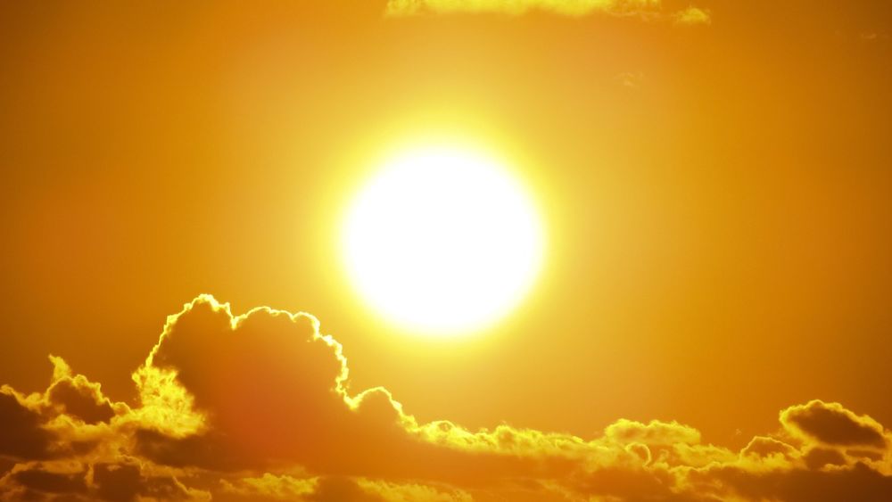 Tipps: So kommt ihr mit der Hitze klar (Archivfoto: Dimitris Vetsikas/Pixabay.com)