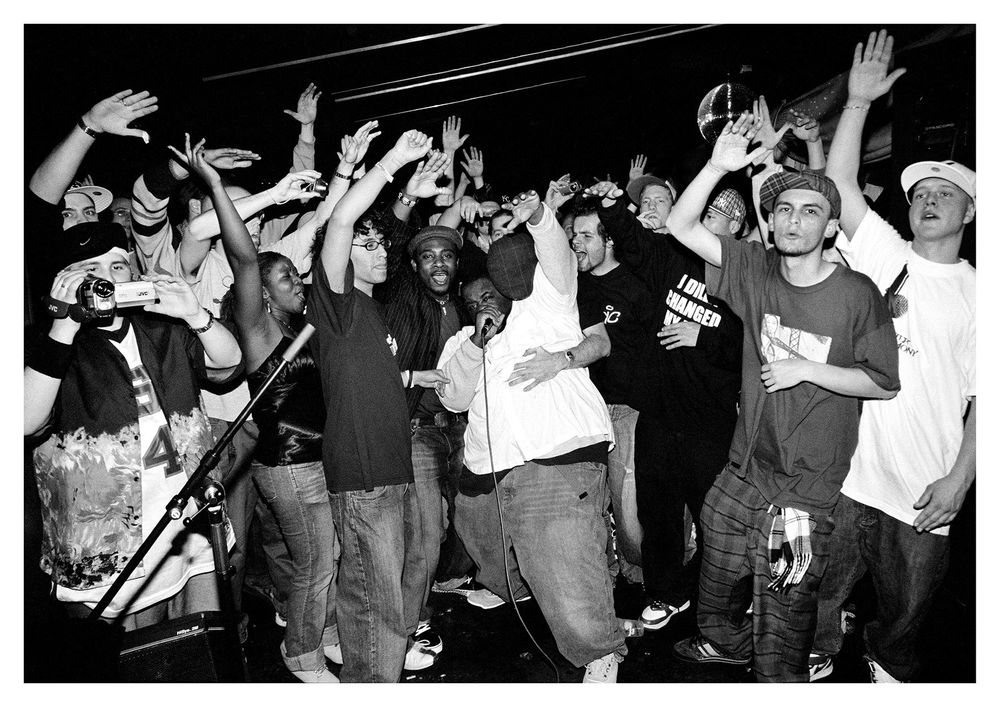 Workshop: Einstieg in die analoge Photographie Phat Kat Club Unique / Foto Schiko