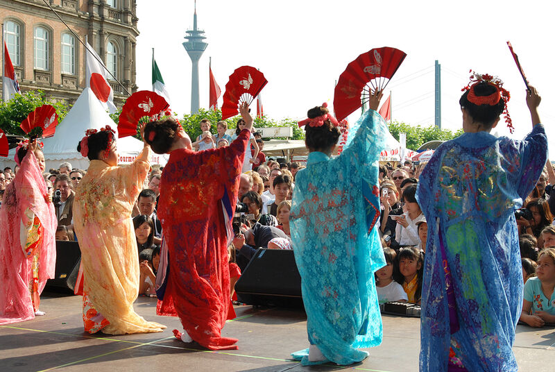 Japan-Tag_75 (1).jpg - „Japan-Tage“: Live Programm im Hofgarten (Foto: © Düsseldorf Tourismus – U. Otte)