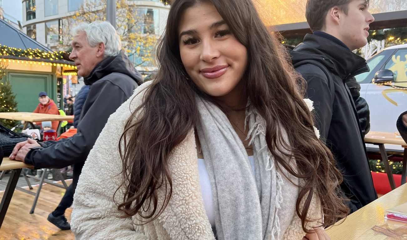 Lina (22) möchte gerne im Ausland heiraten. (Foto: youpod / Ari)