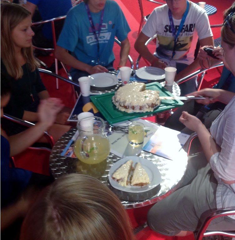 Pacman.jpg - „Cooking Games“ Kochen auf der Gamescom - youpod