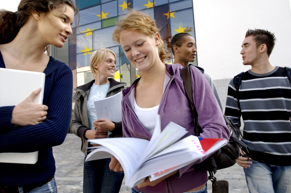 Auslandsstudium.jpg - Studium im Ausland - zeTT // eurodesk Auslandsstudium.jpg - Studium im Ausland - zeTT // eurodesk