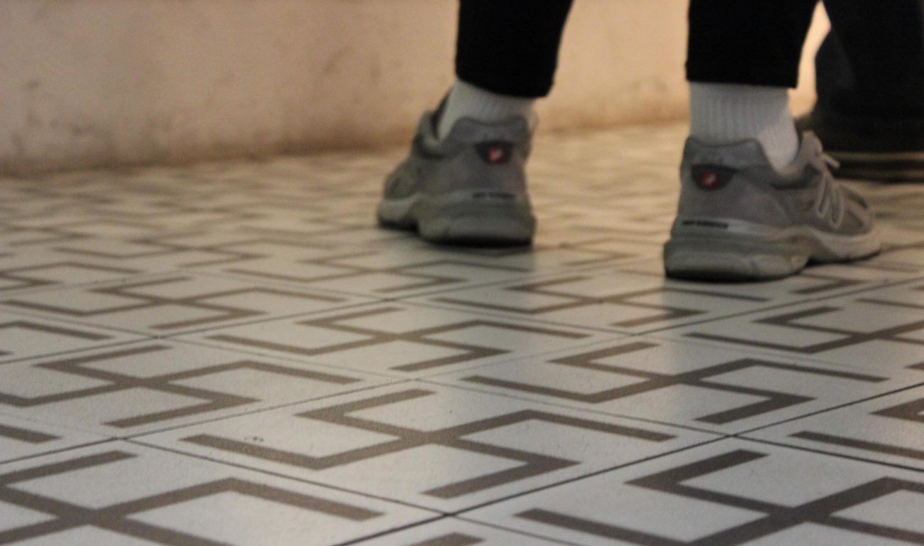 boden.jpg - Fanprojekt von Fortuna Düsseldorf besucht Krakau und Auschwitz - Stella Kluge boden.jpg - Fanprojekt von Fortuna Düsseldorf besucht Krakau und Auschwitz - Stella Kluge