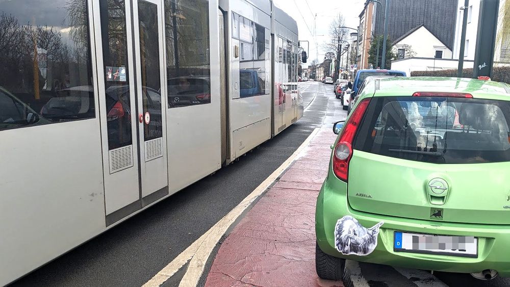 94237cf99a84abbdd09d7dbcd2ca61daeab885cfb994ea9bd605f4540e79da68.jpg - Note 4,1 für Düsseldorfs Fahrradfreundlichkeit 94237cf99a84abbdd09d7dbcd2ca61daeab885cfb994ea9bd605f4540e79da68.jpg - Note 4,1 für Düsseldorfs Fahrradfreundlichkeit