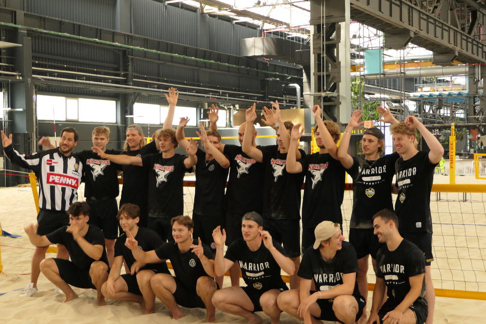 P1040105.jpg - Krefelder Pinguine gewinnen Sommer-Derby