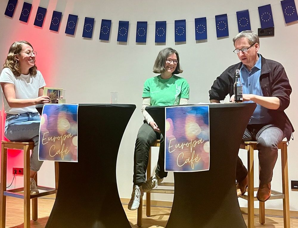 IMG_1578.jpeg - Nachhaltigkeit und Klimaschutz in der EU – Auftakt des Europa-Cafés IMG_1578.jpeg - Nachhaltigkeit und Klimaschutz in der EU – Auftakt des Europa-Cafés