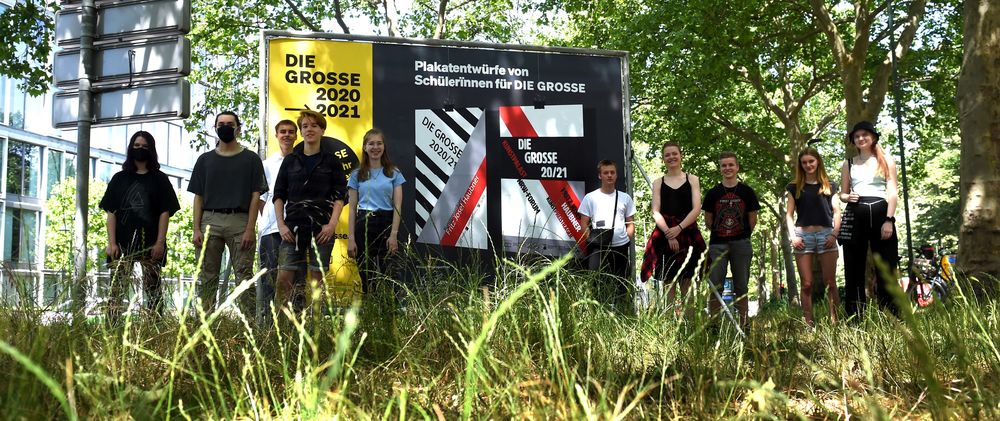 cw_PK-Grosse_11.jpg - „Better later than never“: Schülerplakate werden in ganz Düsseldorf aufgehängt