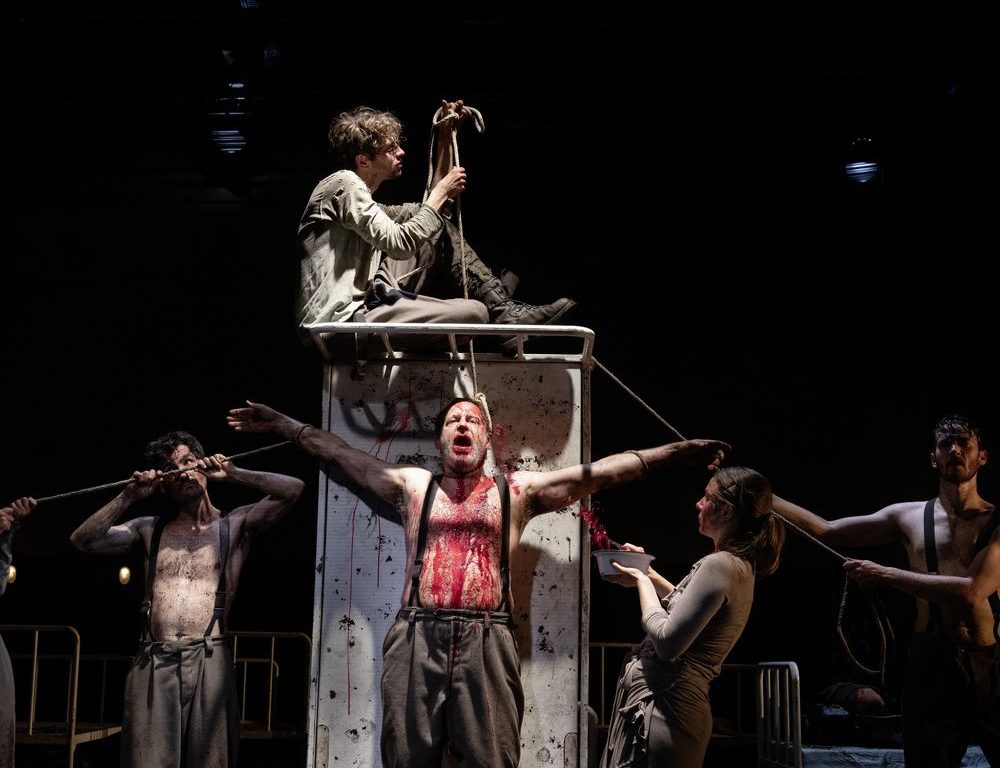 18188_fatzer_dscf1438_foto_ju_honorarfrei.jpg - Der Untergang des Egoisten Johann Fatzer – Schauspiel Köln