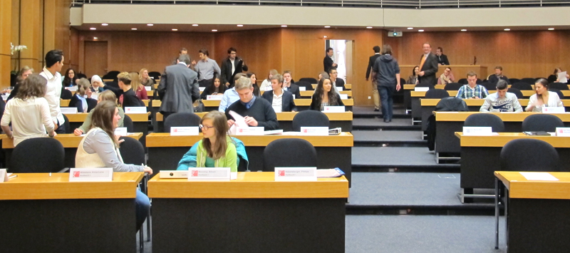 JuRat6Feb14155.jpg - Der Jugendrat legt los - Jugendrat Düsseldorf (Archivfoto: Jugendrat Düsseldorf)