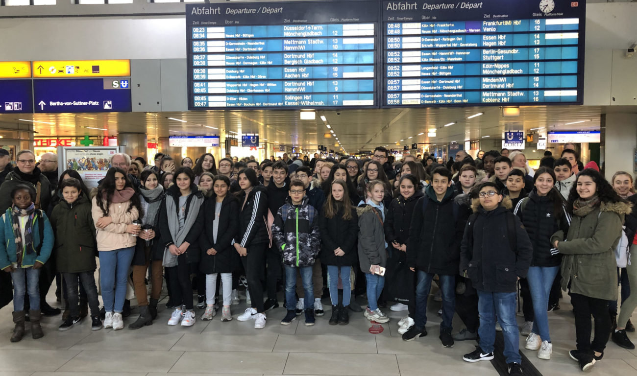 Lod ging es am Hauptbahnhof. (Bild: Rheinbahn)