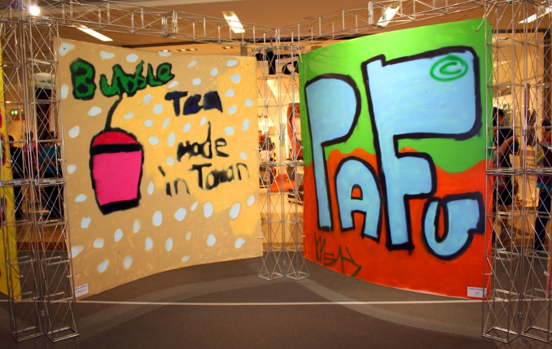 IMG_5488.jpg - Junge Künstler stellen Bilker Graffiti aus - jt