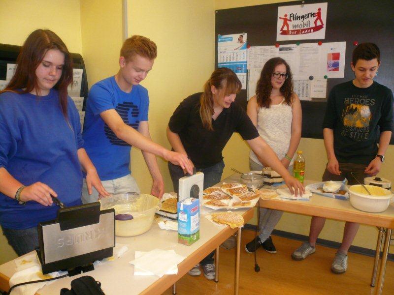 P1050783_Flingern_mobil.jpg - Graffiti, Skateboards und Gärten in drei Tagen - BDKJ P1050783_Flingern_mobil.jpg - Graffiti, Skateboards und Gärten in drei Tagen - BDKJ