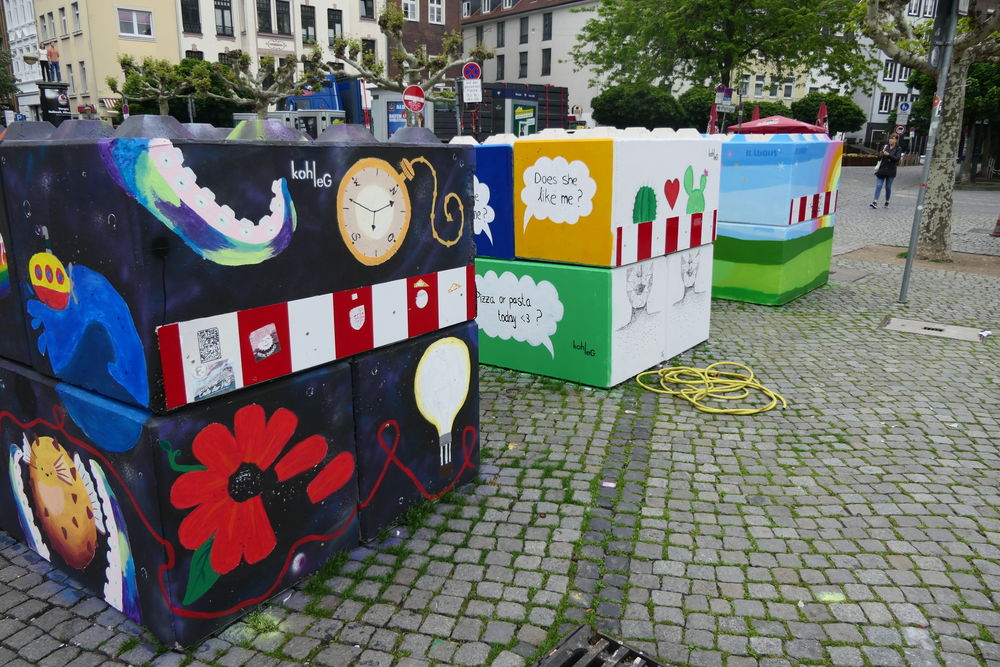 P1010287.jpg - Mit Liebe und Kreativität gegen den Terrorismus