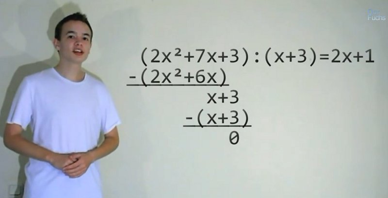 Screenshot_DorFuchs.jpg - Internet-Videos drehen - Screenshot, Youtube, DorFuchs DorFuchs rappt bei Youtube über Mathe. Screenshot, Youtube, DorFuchs